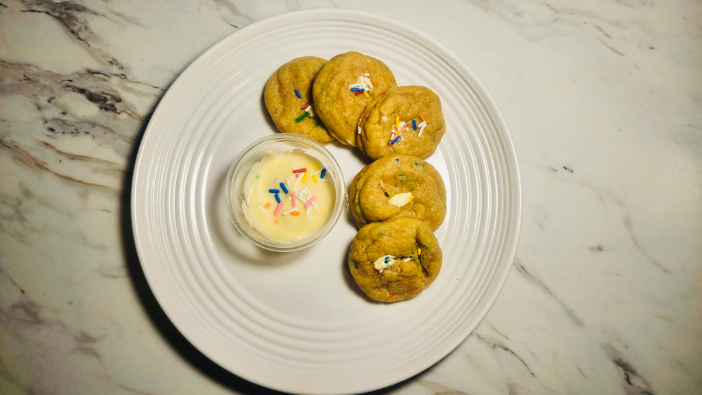 Glazé Cookie Dunkers (Birthday Cake + Frosting)