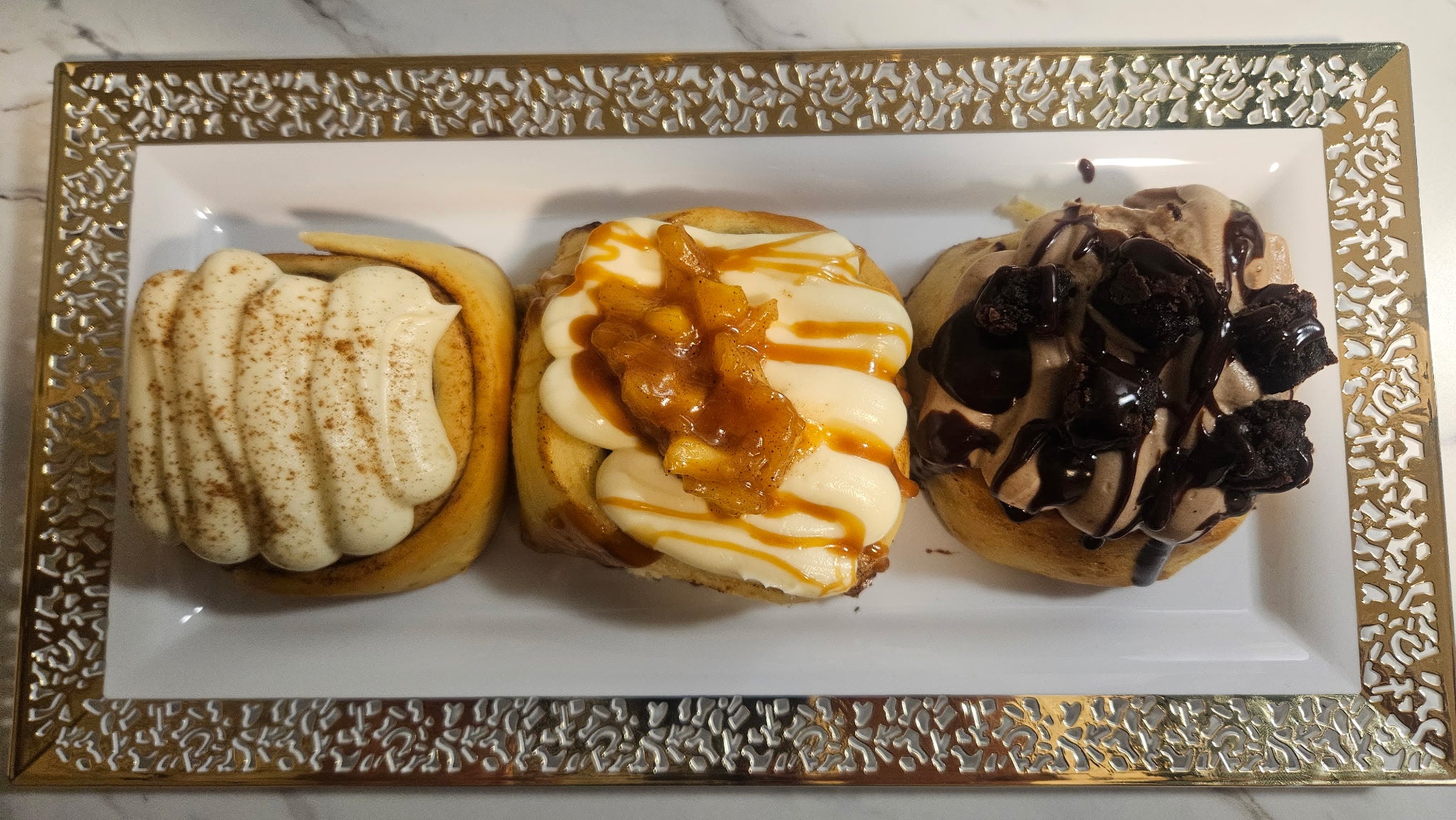 Assorted Cinnamon Rolls 4 Pack